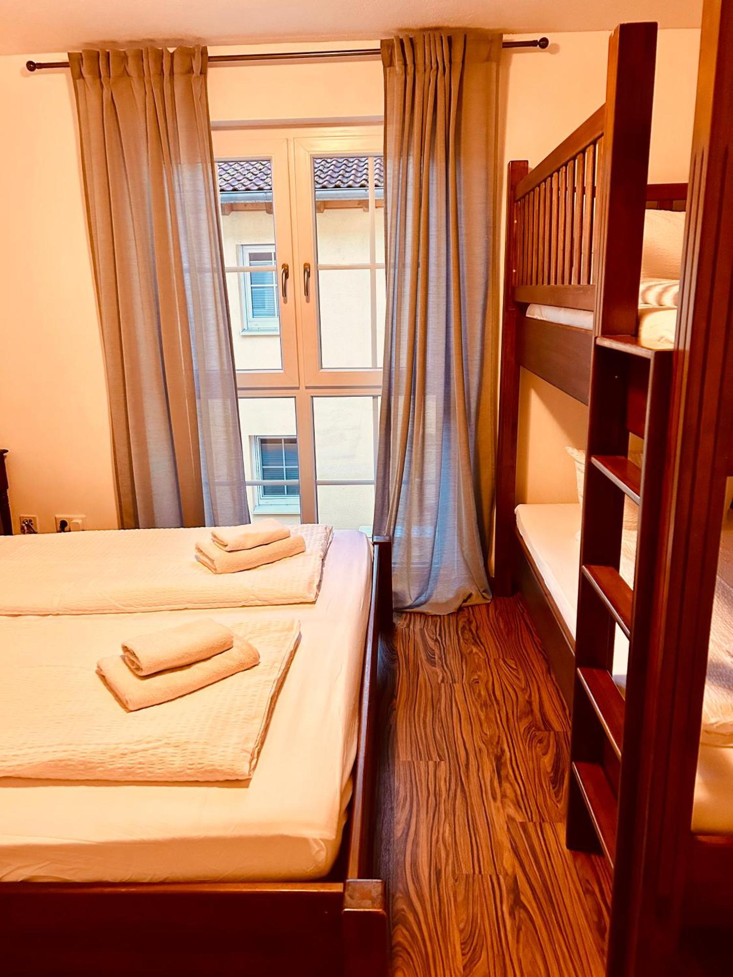 Apartments Maxim Rust Kültér fotó